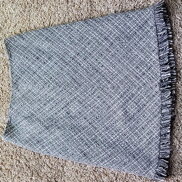 Apostrophe Skirt - Picture 5 of 8